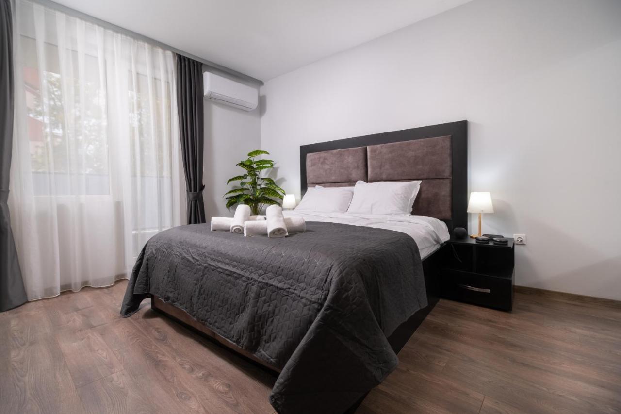 Chic 1Br Apartment With Balcony In Plovdiv Bagian luar foto