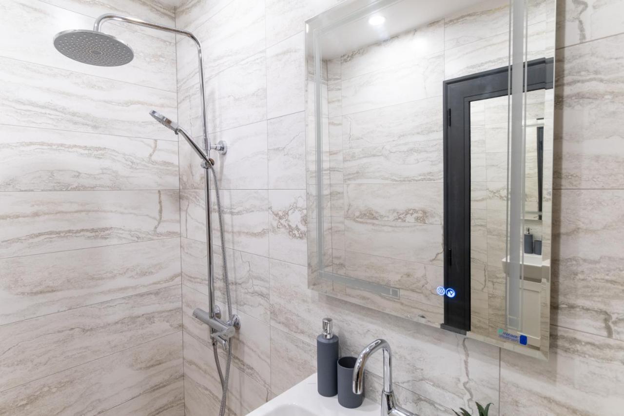 Chic 1Br Apartment With Balcony In Plovdiv Bagian luar foto