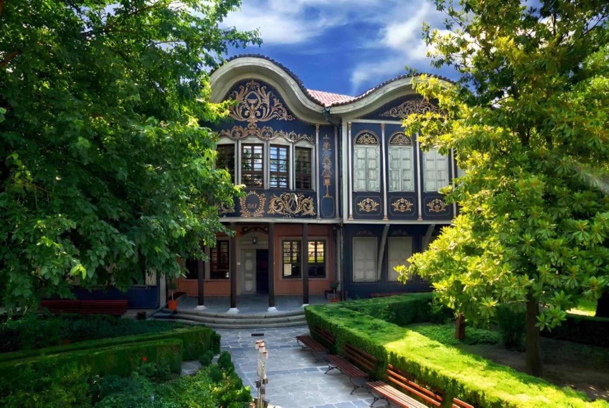 Chic 1Br Apartment With Balcony In Plovdiv Bagian luar foto